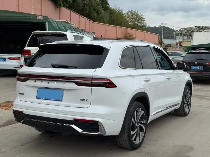 2023 Geely Monjaro 2.0T 238HP L4 8AT,autocango,china used car exporter,china ev exporter,chinese used car exporter,chinese used ev exporter