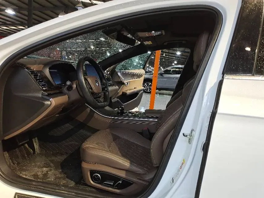 2020 WEY VV7 2.0T 227HP L4 7DCT PHEV,autocango,china used car exporter,china ev exporter,chinese used car exporter,chinese used ev exporter