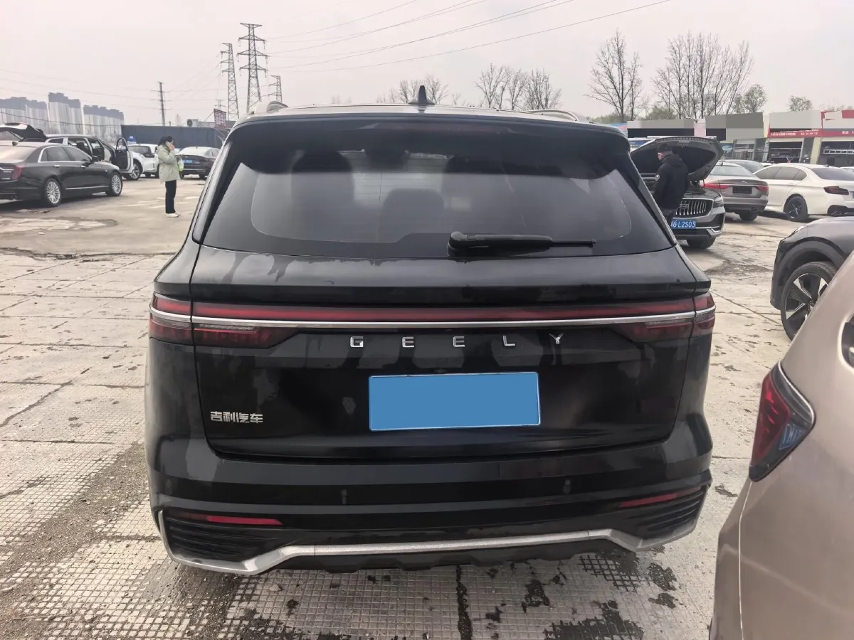2021 Geely Monjaro 2.0T 218HP L4 7DCT,autocango,china used car exporter,china ev exporter,chinese used car exporter,chinese used ev exporter