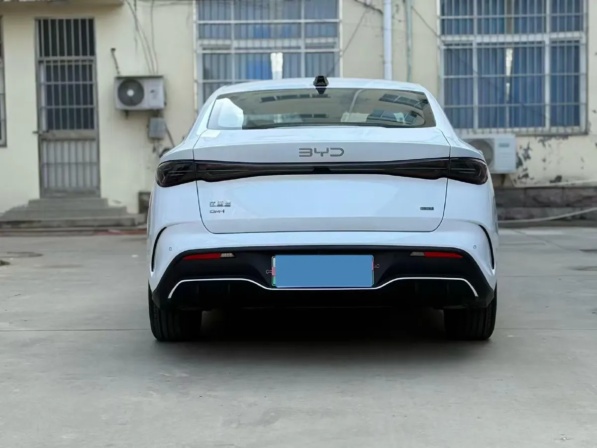 2025 BYD Seal 06 1.5L 101HP L4 E-CVT PHEV 15.87KWH,autocango,china used car exporter,china ev exporter,chinese used car exporter,chinese used ev exporter