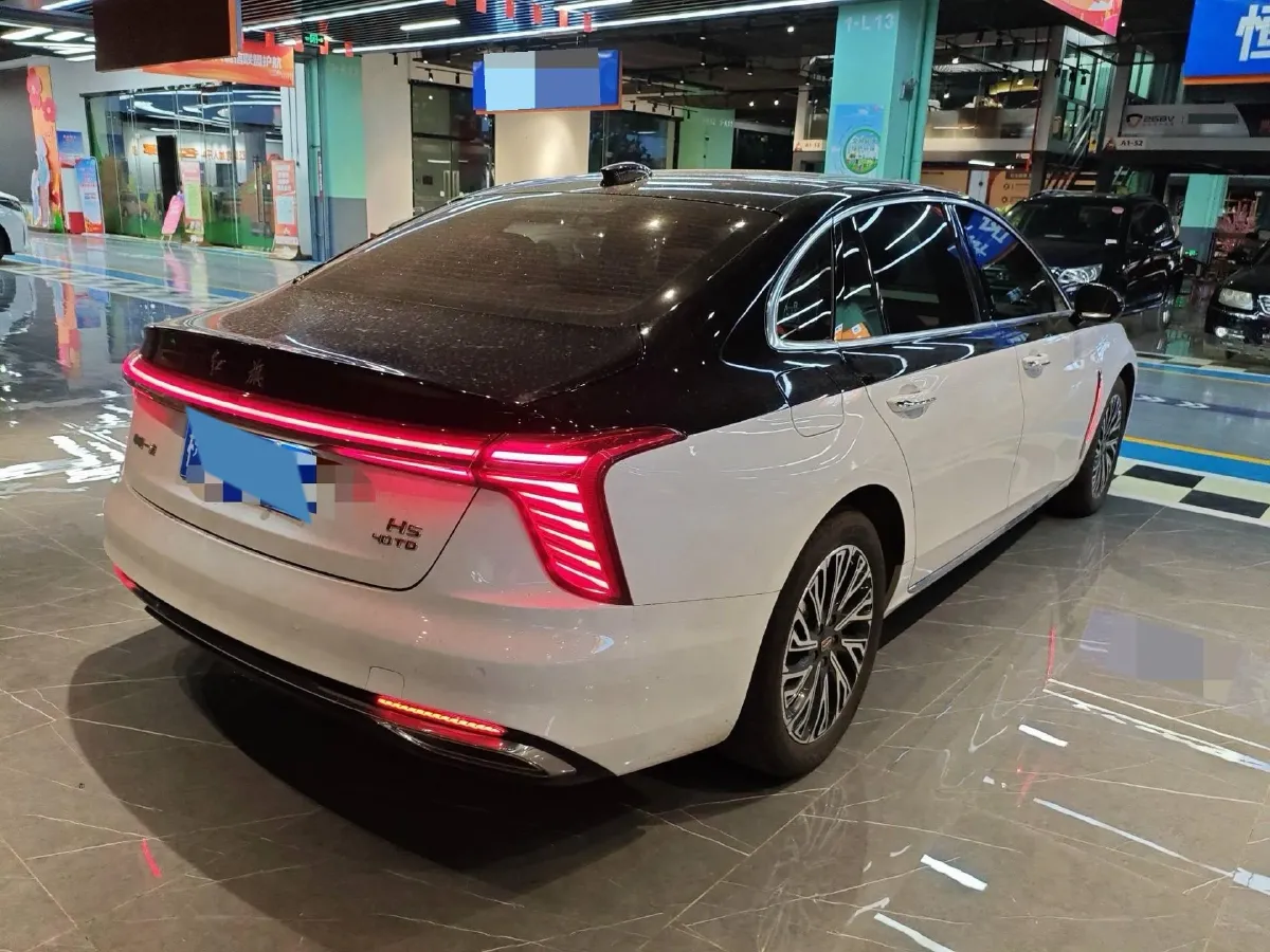 2025 HongQi H5 2.0T 224HP L4 8AT,autocango,china used car exporter,china ev exporter,chinese used car exporter,chinese used ev exporter