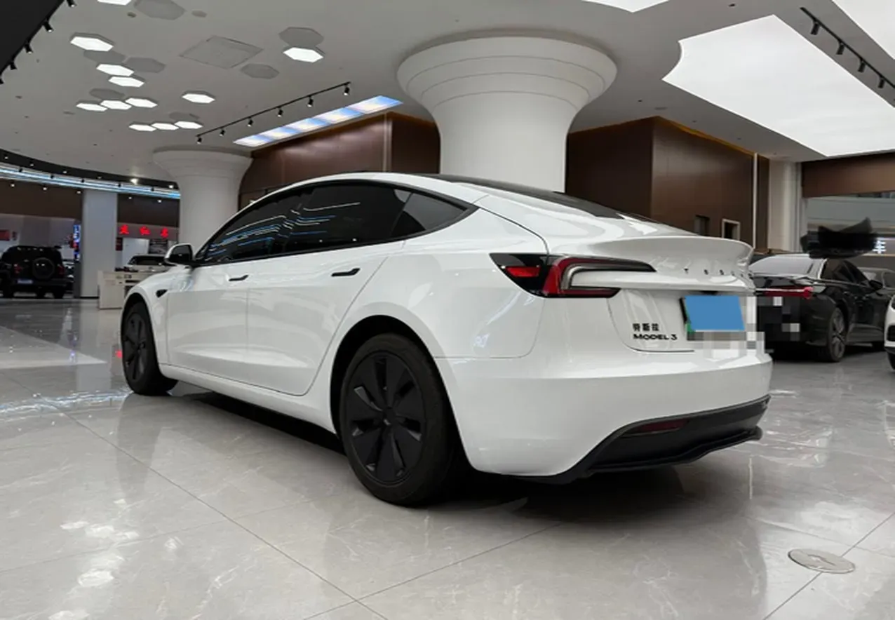 2025 Tesla Model 3 BEV 62.5KWH,autocango,china used car exporter,china ev exporter,chinese used car exporter,chinese used ev exporter