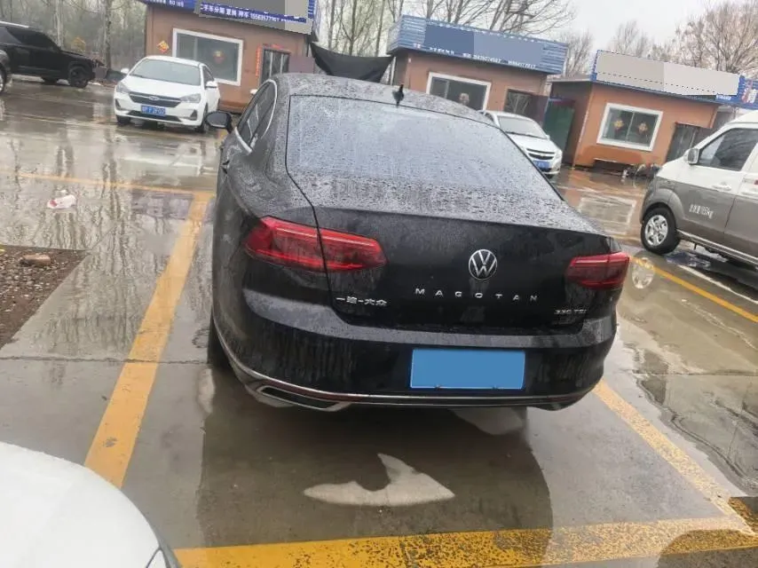 2020 Volkswagen Magotan 2.0T 186HP L4 7DCT,autocango,china used car exporter,china ev exporter,chinese used car exporter,chinese used ev exporter