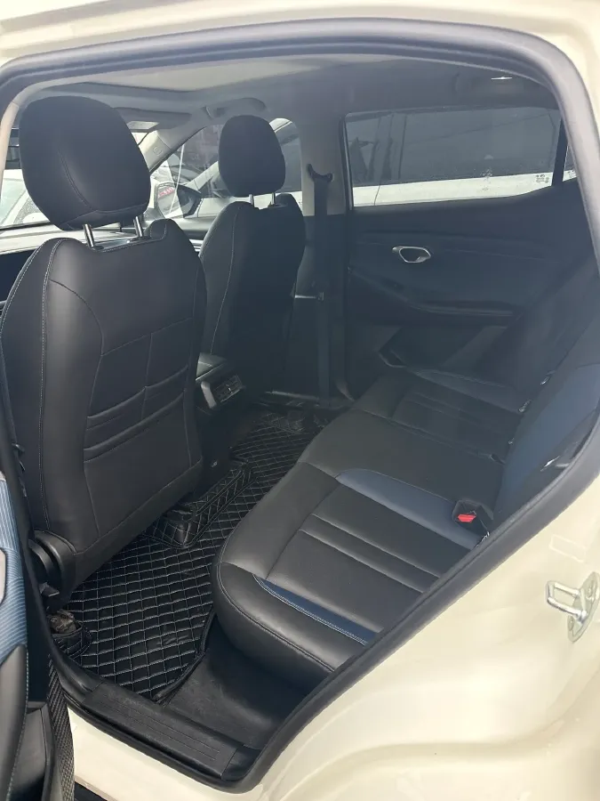 2023 GAC Trumpchi GS3 1.5T 177HP L4 7DCT,autocango,china used car exporter,china ev exporter,chinese used car exporter,chinese used ev exporter