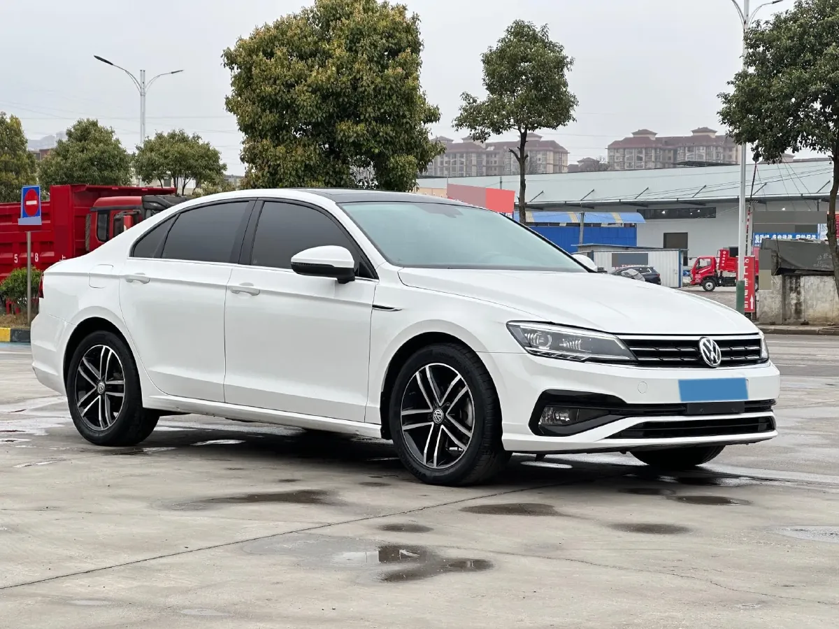 2021 Volkswagen Lamando 1.4T 150HP L4 7DCT,autocango,china used car exporter,china ev exporter,chinese used car exporter,chinese used ev exporter