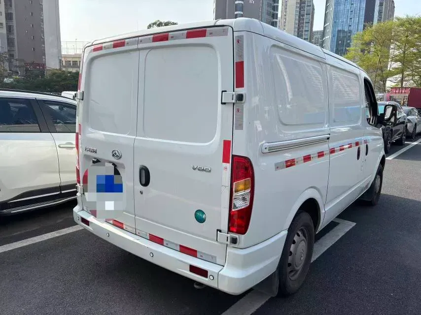 2025 MAXUS XinTu V80 2.0T 147HP L4 6MT,autocango,china used car exporter,china ev exporter,chinese used car exporter,chinese used ev exporter