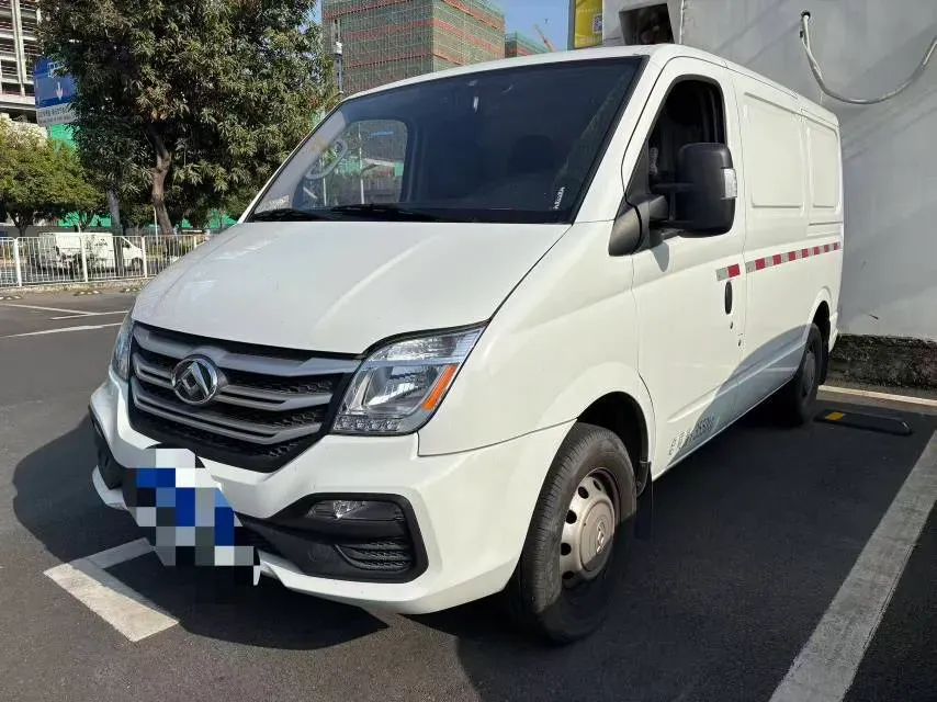 2025 MAXUS XinTu V80 2.0T 147HP L4 6MT,autocango,china used car exporter,china ev exporter,chinese used car exporter,chinese used ev exporter