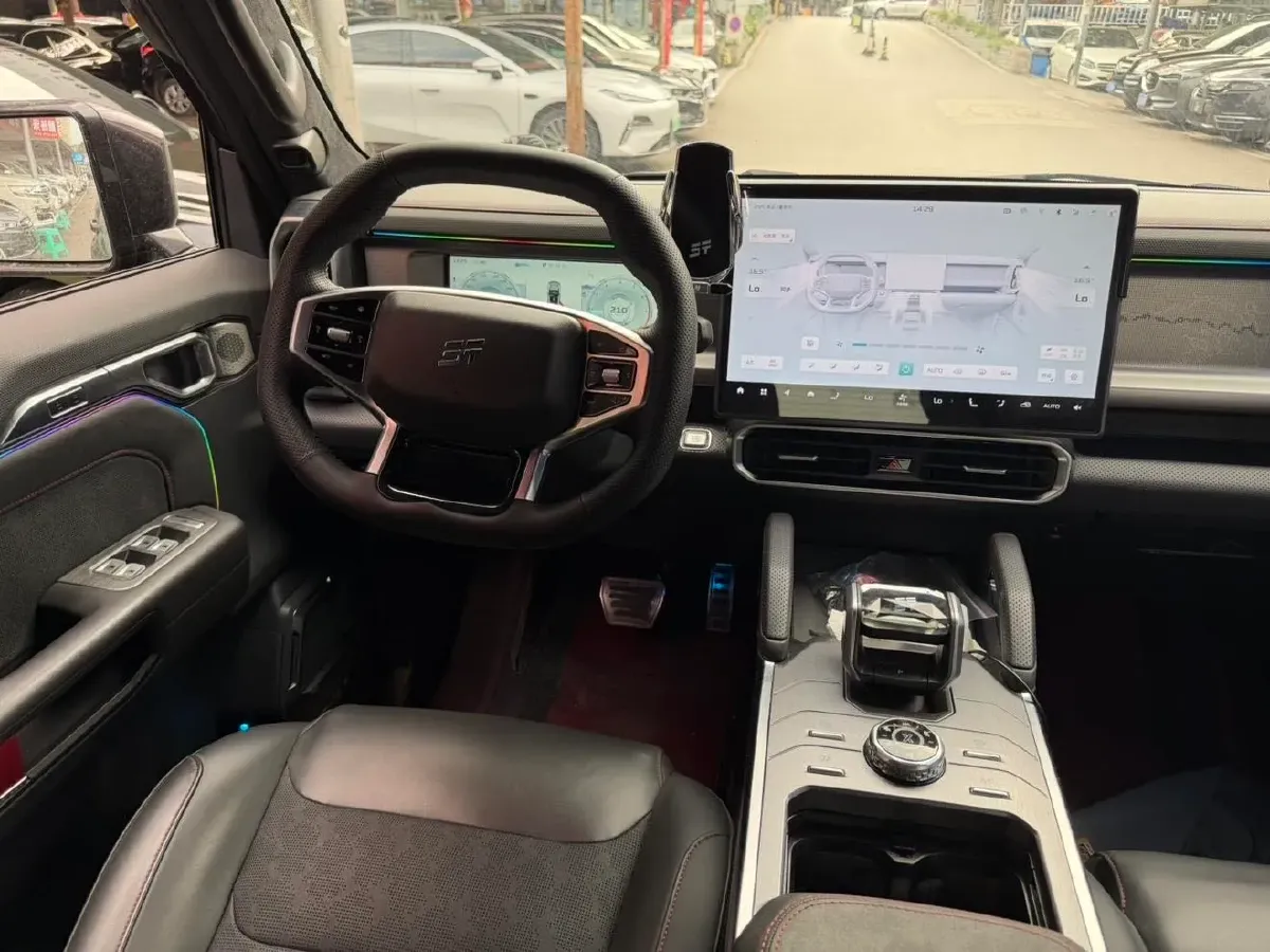 2023 Jetour Traveller 2.0T 254HP L4 7DCT,autocango,china used car exporter,china ev exporter,chinese used car exporter,chinese used ev exporter