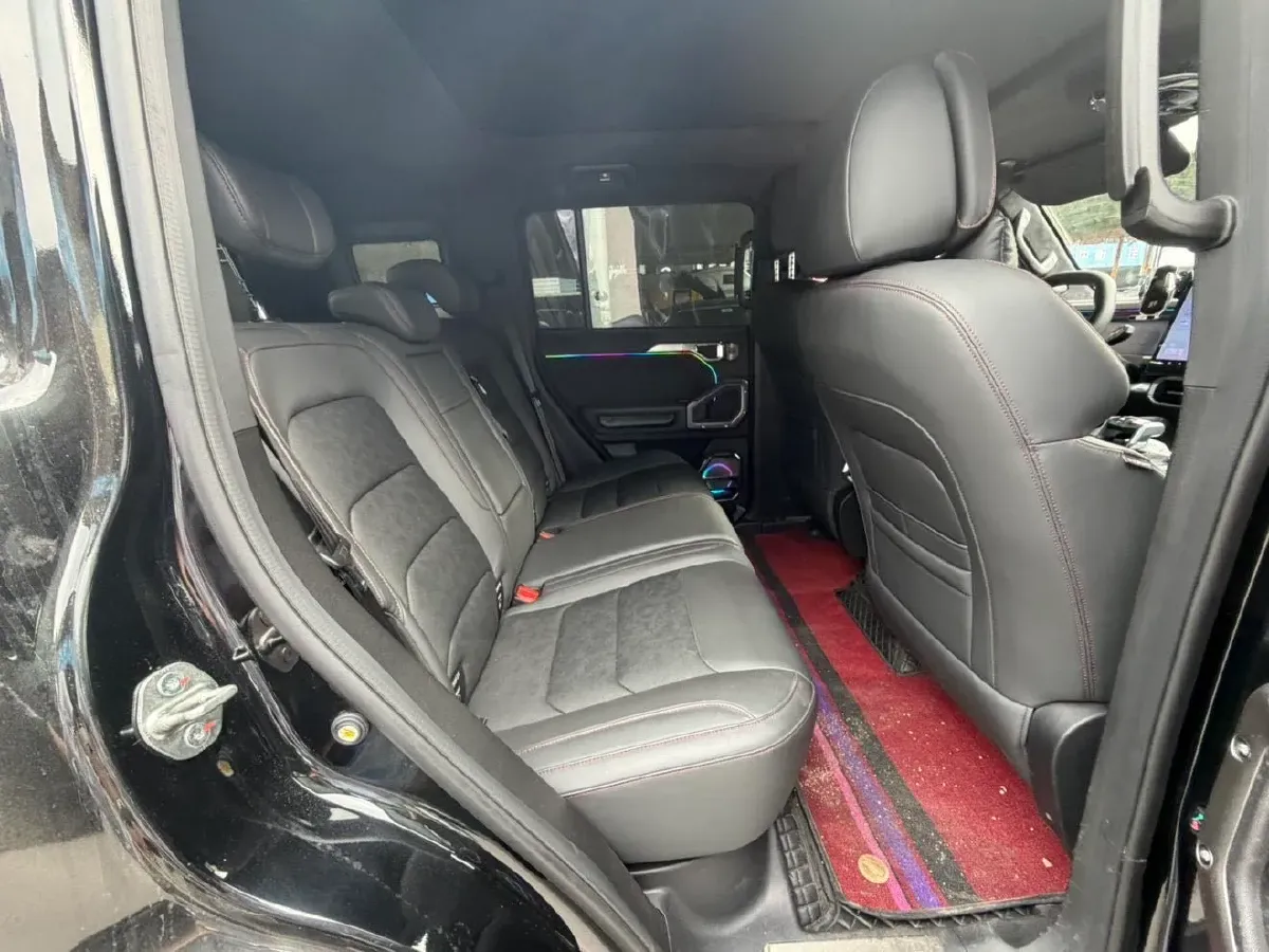 2023 Jetour Traveller 2.0T 254HP L4 7DCT,autocango,china used car exporter,china ev exporter,chinese used car exporter,chinese used ev exporter