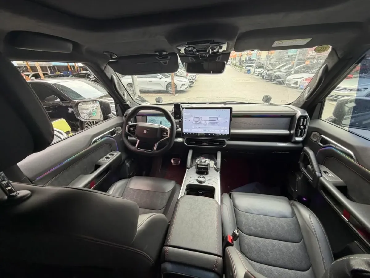 2023 Jetour Traveller 2.0T 254HP L4 7DCT,autocango,china used car exporter,china ev exporter,chinese used car exporter,chinese used ev exporter