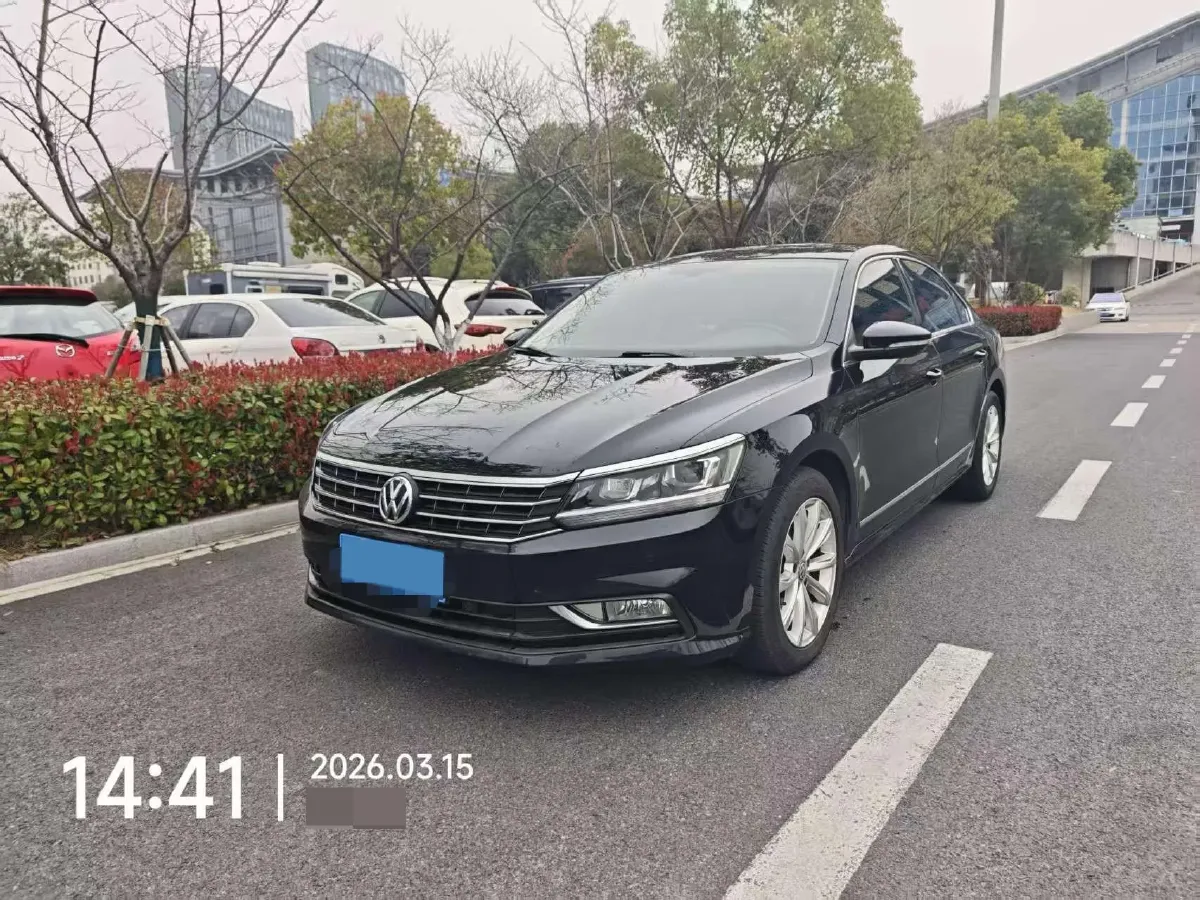 2017 Volkswagen Passat 1.8T 180HP L4 7DCT,autocango,china used car exporter,china ev exporter,chinese used car exporter,chinese used ev exporter