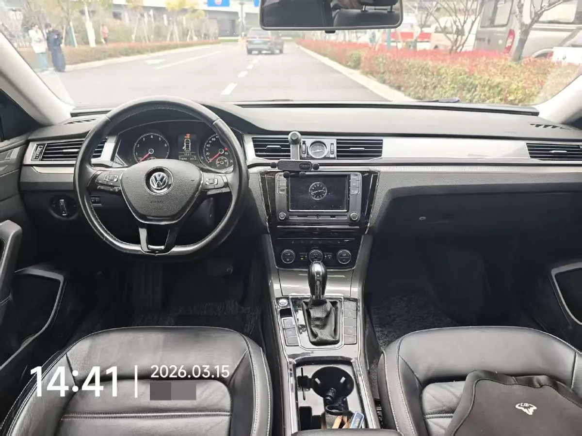 2017 Volkswagen Passat 1.8T 180HP L4 7DCT,autocango,china used car exporter,china ev exporter,chinese used car exporter,chinese used ev exporter