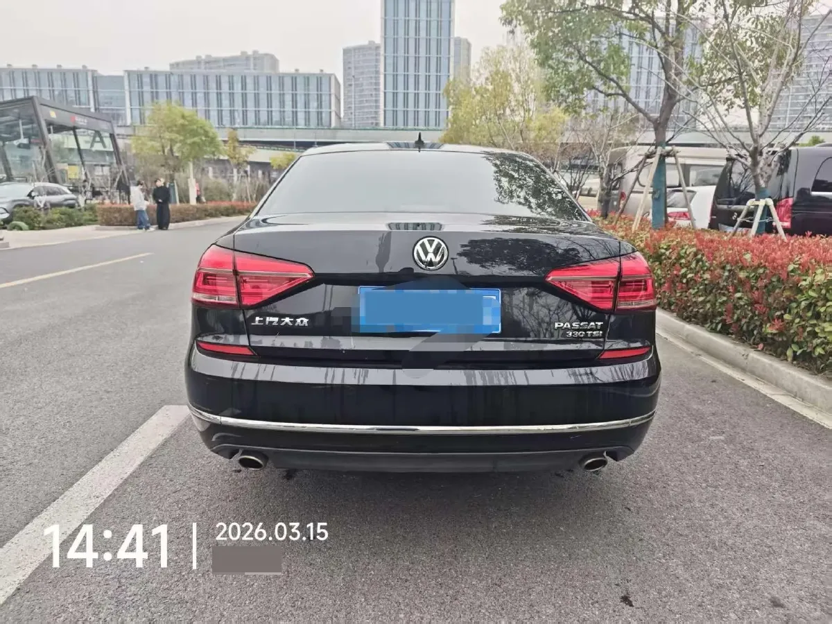 2017 Volkswagen Passat 1.8T 180HP L4 7DCT,autocango,china used car exporter,china ev exporter,chinese used car exporter,chinese used ev exporter
