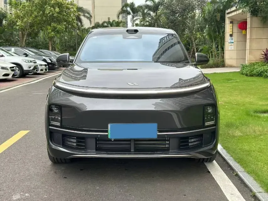 2025 Li L9 Range Extended 154HP REEV,autocango,china used car exporter,china ev exporter,chinese used car exporter,chinese used ev exporter