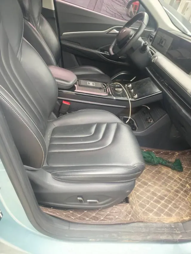 2022 MAXUS T70 2.0T 163HP L4 6AT,autocango,china used car exporter,china ev exporter,chinese used car exporter,chinese used ev exporter