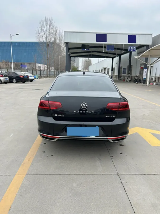 2021 Volkswagen Magotan 2.0T 186HP L4 7DCT,autocango,china used car exporter,china ev exporter,chinese used car exporter,chinese used ev exporter