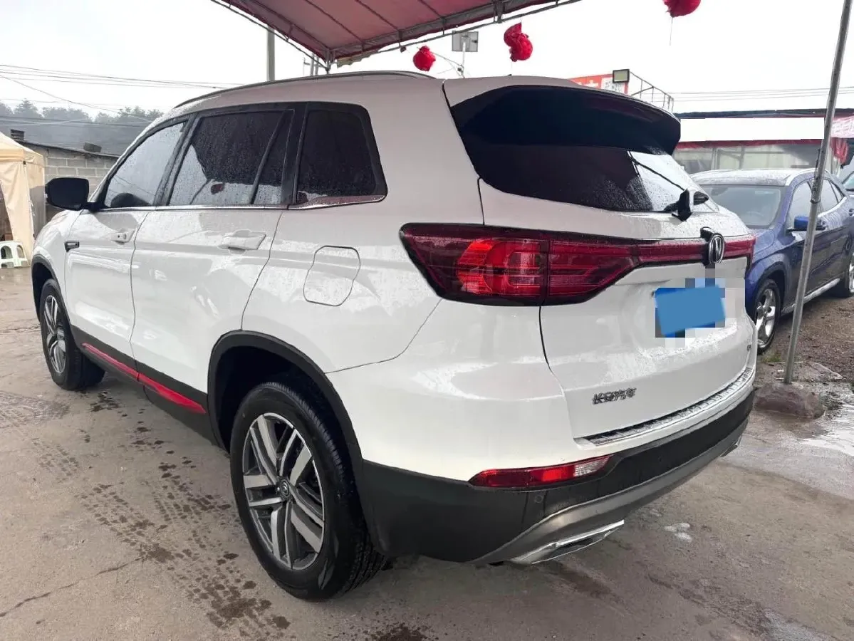 2022 ChangAn CS75 1.5T 180HP L4 7DCT,autocango,china used car exporter,china ev exporter,chinese used car exporter,chinese used ev exporter