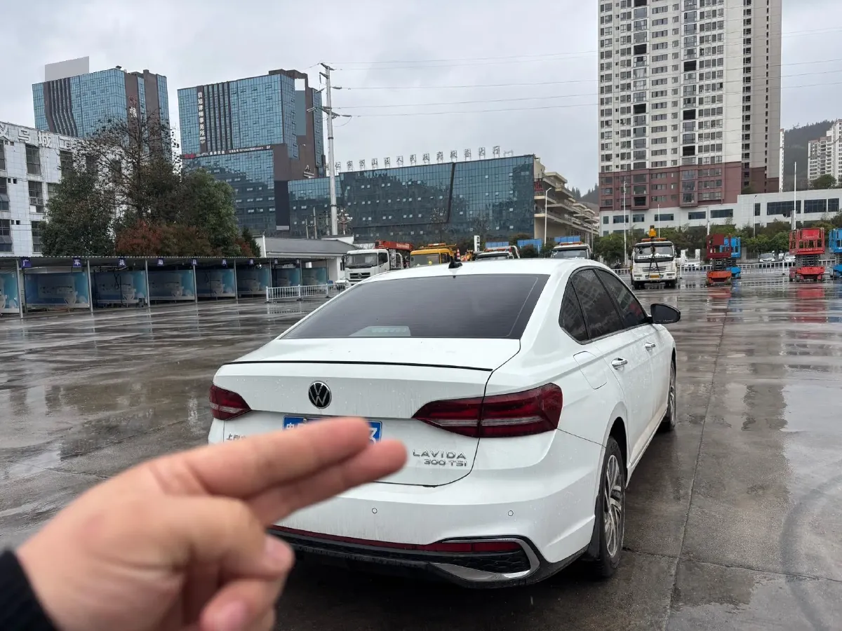 2024 Volkswagen Lavida 1.5T 160HP L4 7DCT,autocango,china used car exporter,china ev exporter,chinese used car exporter,chinese used ev exporter