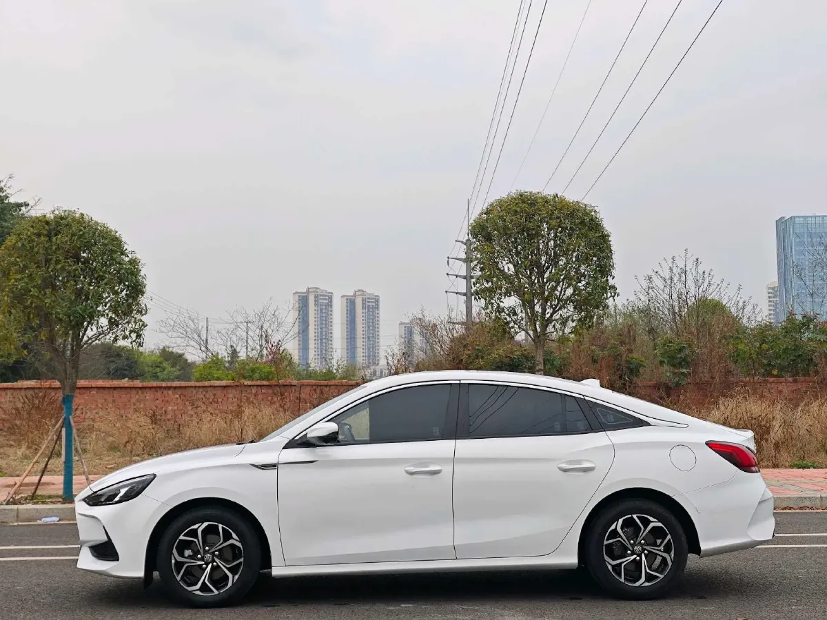 2021 MG 5 1.5L 120HP L4 CVT,autocango,china used car exporter,china ev exporter,chinese used car exporter,chinese used ev exporter