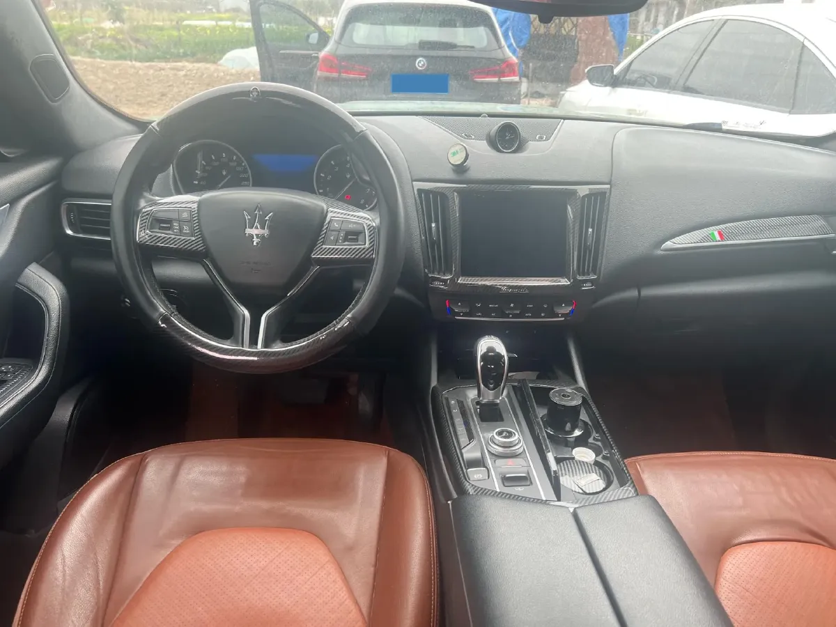 2018 Jaguar XJ 3.0T 340HP V6 8AT,autocango,china used car exporter,china ev exporter,chinese used car exporter,chinese used ev exporter