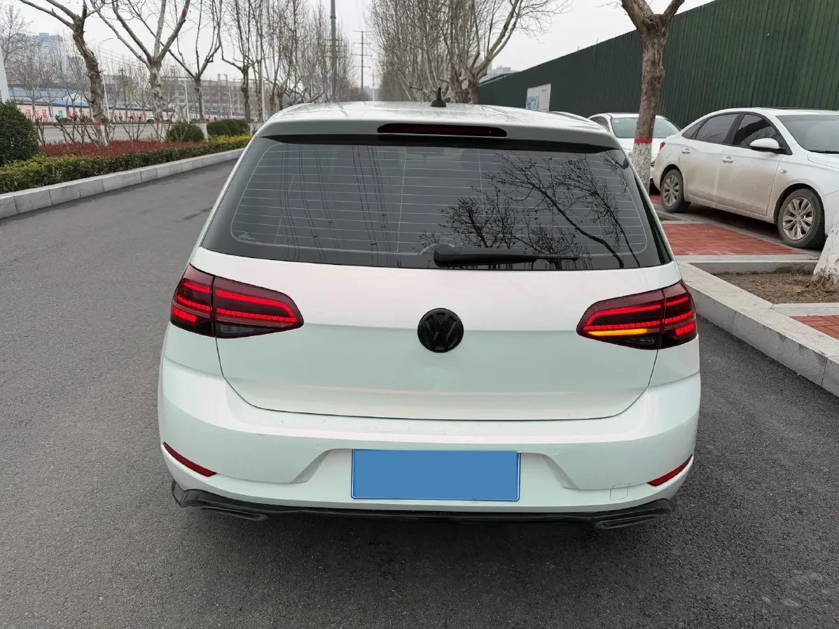 2019 BYD Song MAX 1.5T 160HP L4 6DCT PHEV 15.98KWH,autocango,china used car exporter,china ev exporter,chinese used car exporter,chinese used ev exporter