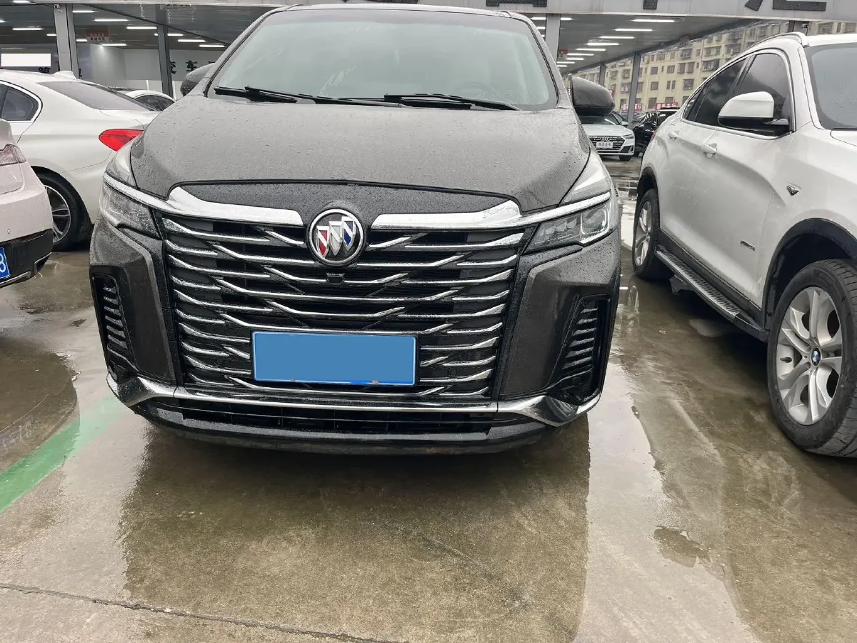 2022 Buick GL8 2.0T 237HP L4 9AT,autocango,china used car exporter,china ev exporter,chinese used car exporter,chinese used ev exporter