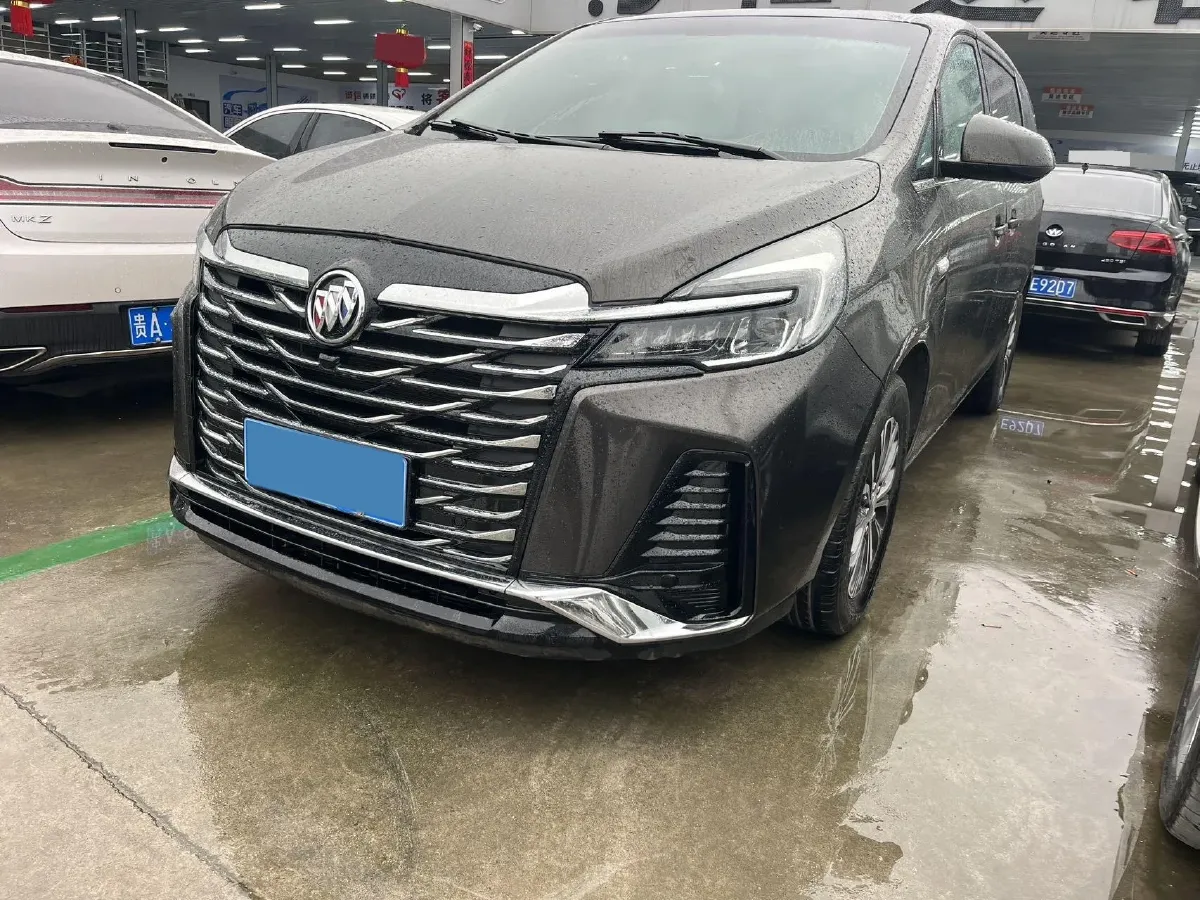 2022 Buick GL8 2.0T 237HP L4 9AT,autocango,china used car exporter,china ev exporter,chinese used car exporter,chinese used ev exporter