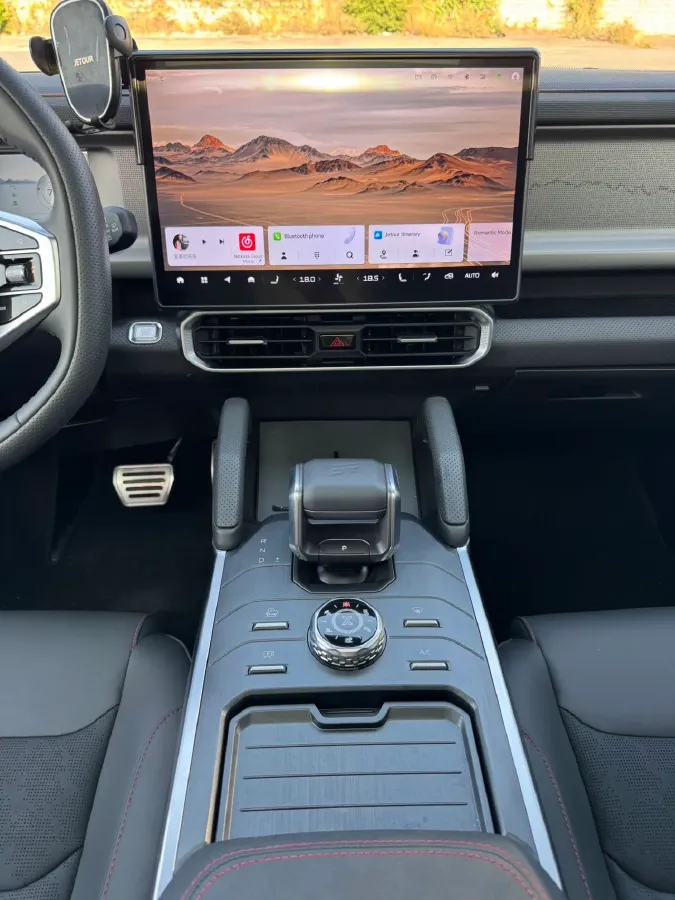 2025 Jetour Traveller 2.0T 254HP L4 7DCT,autocango,china used car exporter,china ev exporter,chinese used car exporter,chinese used ev exporter