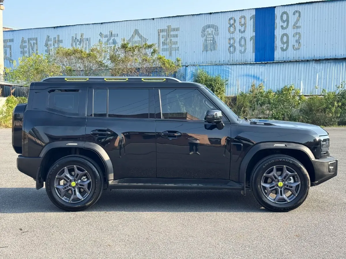 2025 Jetour Traveller 2.0T 254HP L4 7DCT,autocango,china used car exporter,china ev exporter,chinese used car exporter,chinese used ev exporter