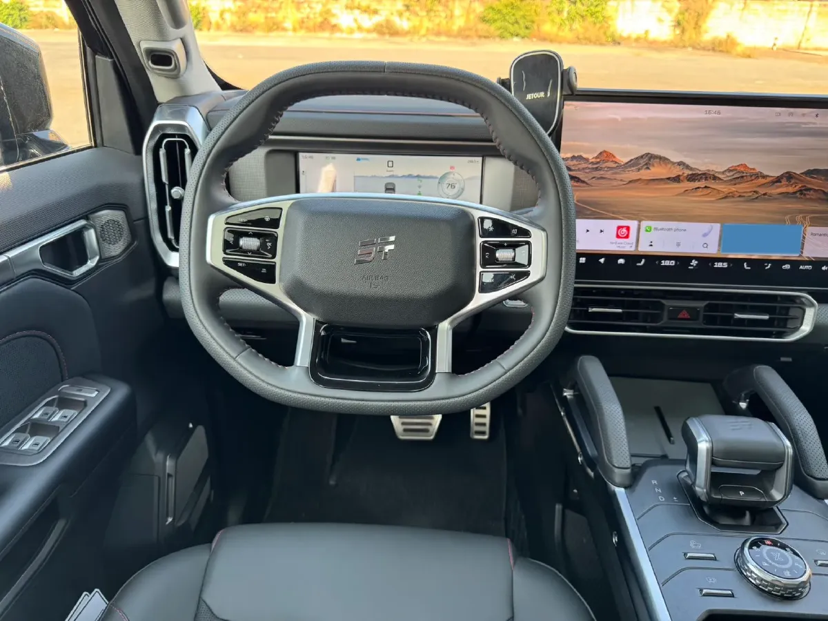 2025 Jetour Traveller 2.0T 254HP L4 7DCT,autocango,china used car exporter,china ev exporter,chinese used car exporter,chinese used ev exporter