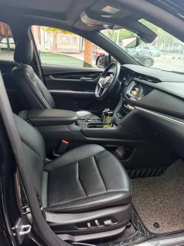 2021 Cadillac XT5 2.0T 237HP L4 9AT,autocango,china used car exporter,china ev exporter,chinese used car exporter,chinese used ev exporter