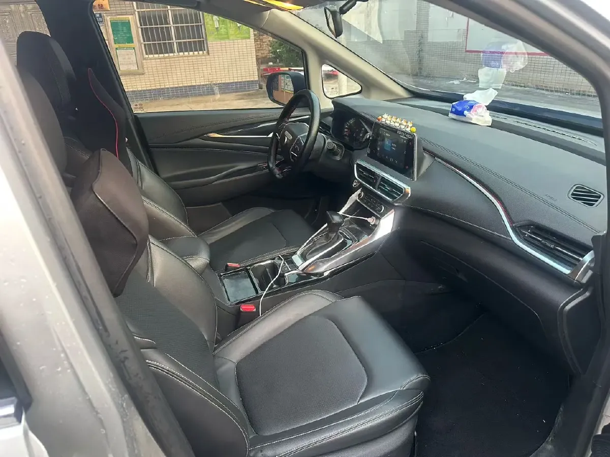 2021 MAXUS G50 1.5T 169HP L4 7DCT,autocango,china used car exporter,china ev exporter,chinese used car exporter,chinese used ev exporter