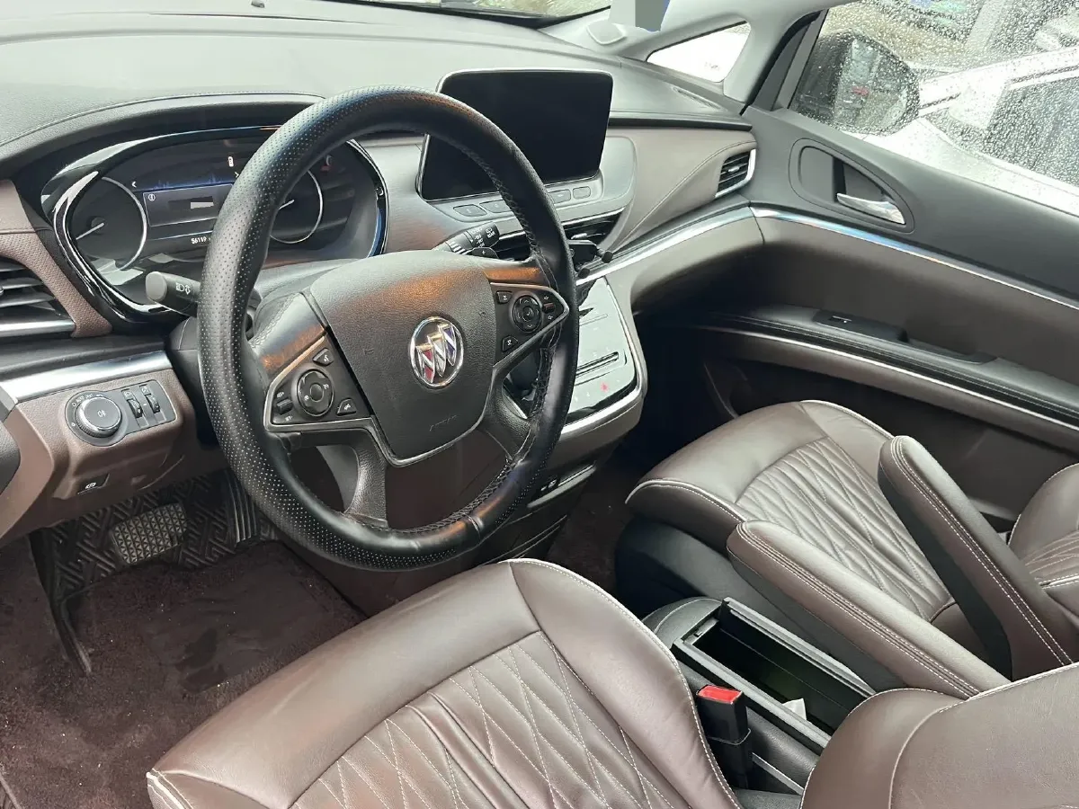 2022 Buick GL8 2.0T 237HP L4 9AT,autocango,china used car exporter,china ev exporter,chinese used car exporter,chinese used ev exporter