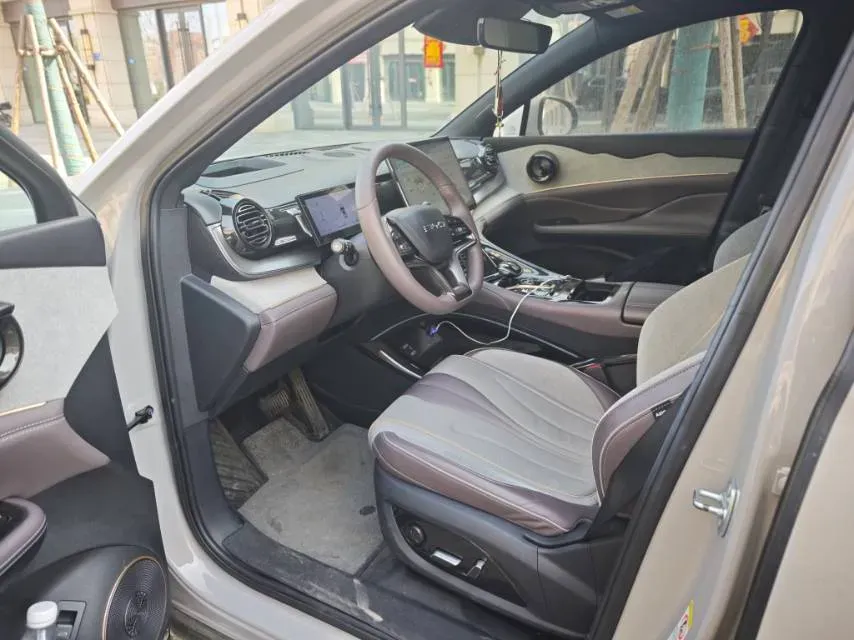 2023 BYD Frigate 07 1.5T 139HP L4 E-CVT PHEV 18.3KWH,autocango,china used car exporter,china ev exporter,chinese used car exporter,chinese used ev exporter