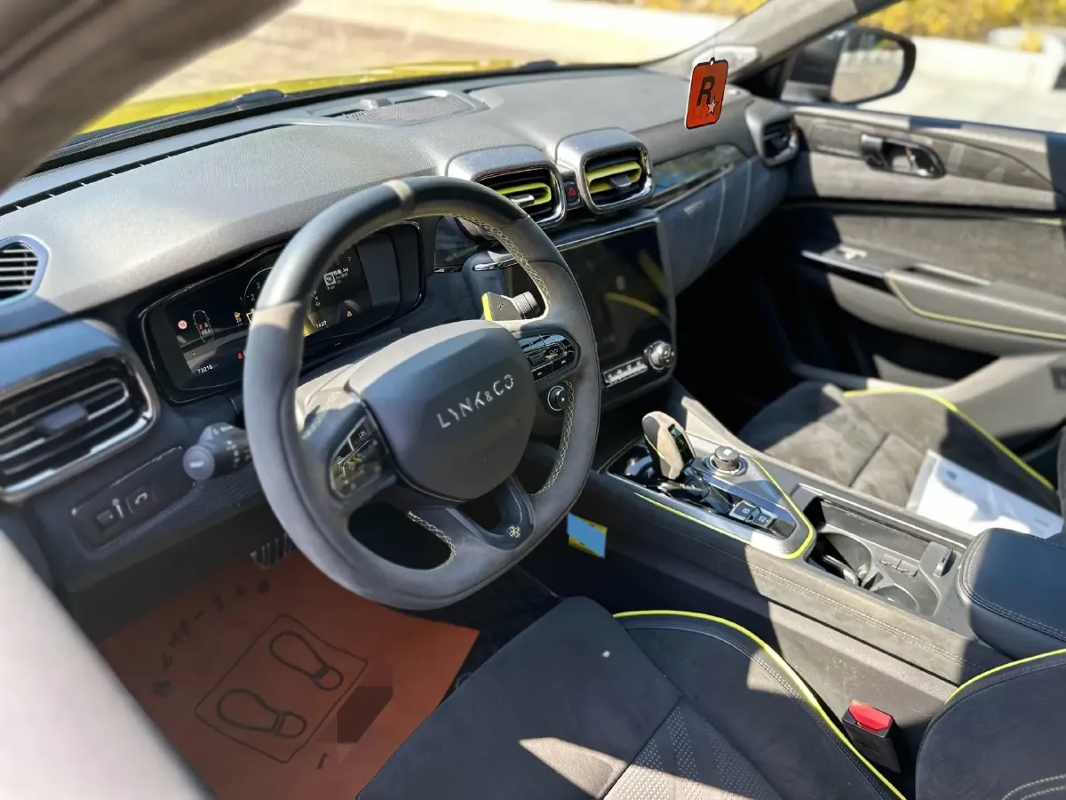 2019 LYNK&CO 03 2.0T 254HP L4 8AT,autocango,china used car exporter,china ev exporter,chinese used car exporter,chinese used ev exporter