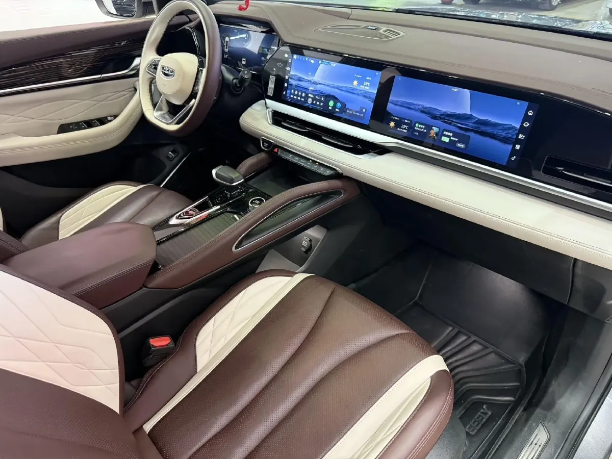 2021 Geely Monjaro 2.0T 238HP L4 8AT,autocango,china used car exporter,china ev exporter,chinese used car exporter,chinese used ev exporter