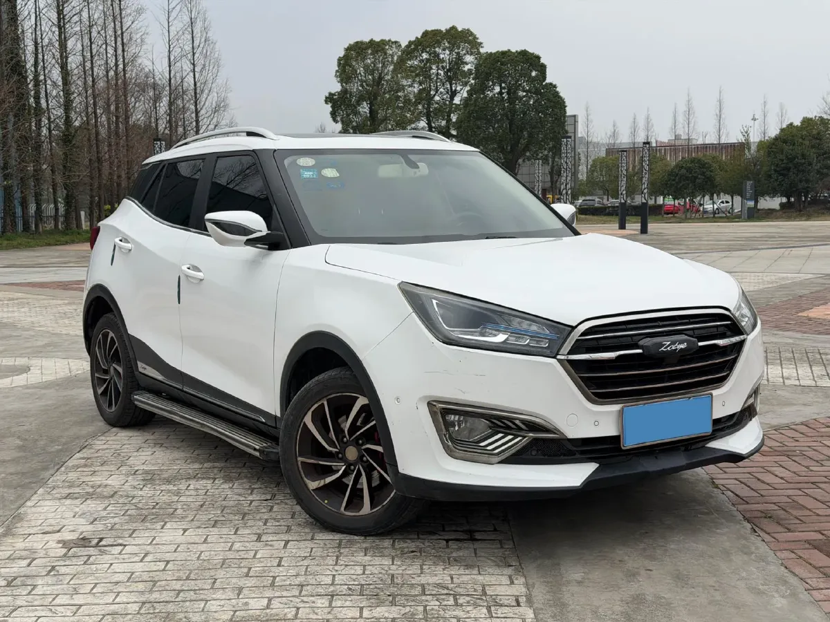 2017 Zotye T300 1.5T 144HP L4 CVT,autocango,china used car exporter,china ev exporter,chinese used car exporter,chinese used ev exporter