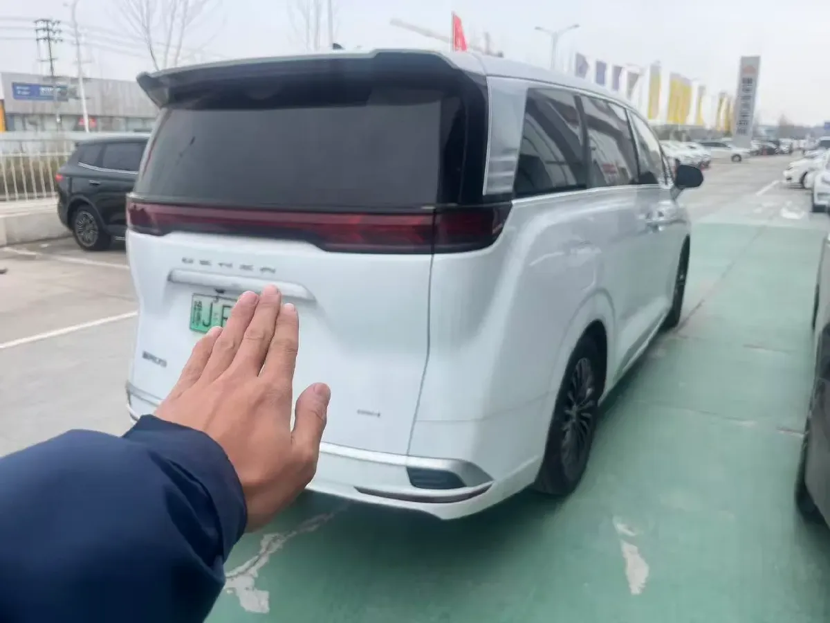 2022 HongQi HS7 3.0T 337HP V6 8AT,autocango,china used car exporter,china ev exporter,chinese used car exporter,chinese used ev exporter