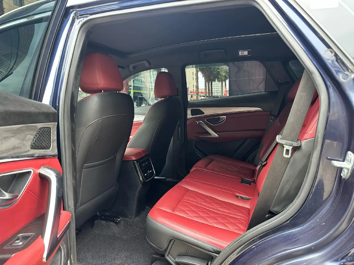 2023 Jetour X70 Plus 1.5T 156HP L4 6MT,autocango,china used car exporter,china ev exporter,chinese used car exporter,chinese used ev exporter