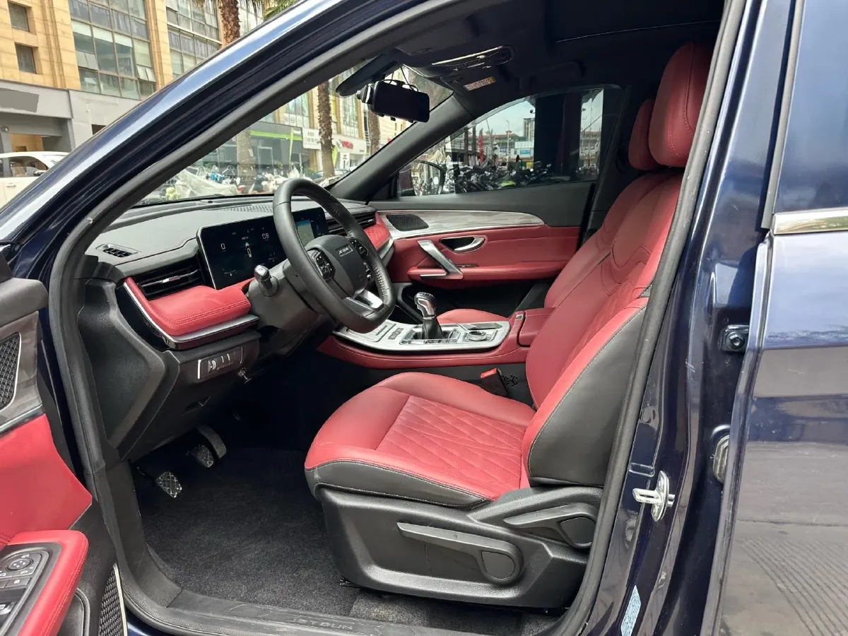 2023 Jetour X70 Plus 1.5T 156HP L4 6MT,autocango,china used car exporter,china ev exporter,chinese used car exporter,chinese used ev exporter