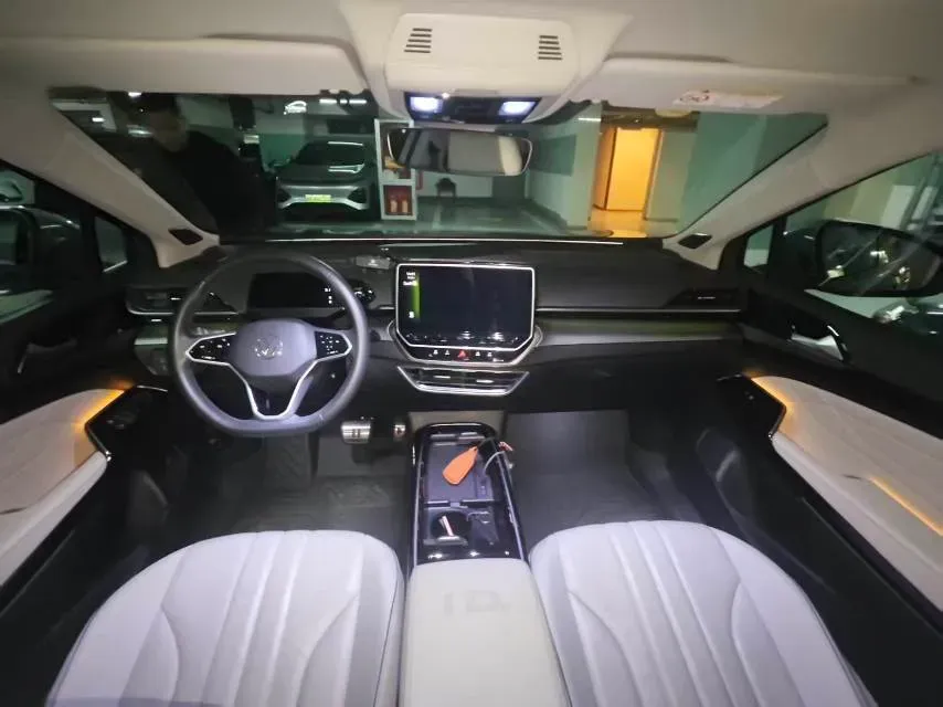 2023 LYNK&CO 03 2.0T 350HP L4 8AT,autocango,china used car exporter,china ev exporter,chinese used car exporter,chinese used ev exporter