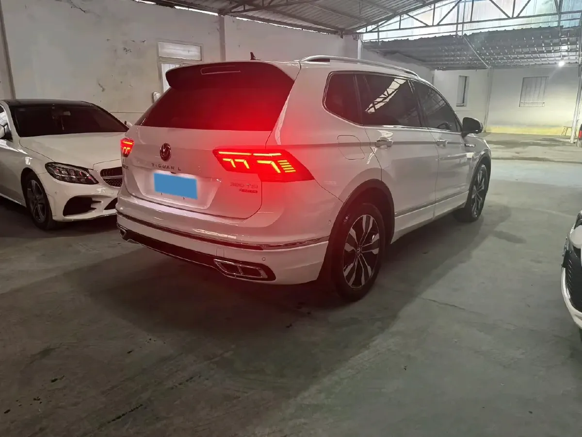2023 Volkswagen Tiguan L 1.5T 160HP L4 7DCT,autocango,china used car exporter,china ev exporter,chinese used car exporter,chinese used ev exporter
