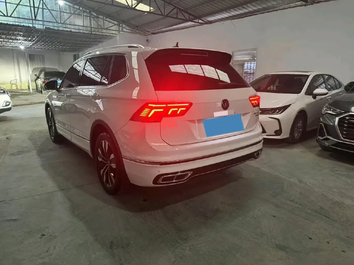 2023 Volkswagen Tiguan L 1.5T 160HP L4 7DCT,autocango,china used car exporter,china ev exporter,chinese used car exporter,chinese used ev exporter