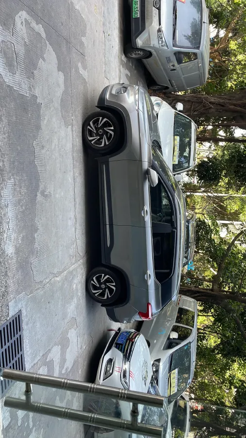 2017 BaoJun 510 1.5L 112HP L4 5AMT,autocango,china used car exporter,china ev exporter,chinese used car exporter,chinese used ev exporter