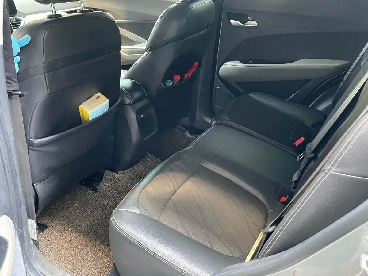 2017 BaoJun 510 1.5L 112HP L4 5AMT,autocango,china used car exporter,china ev exporter,chinese used car exporter,chinese used ev exporter