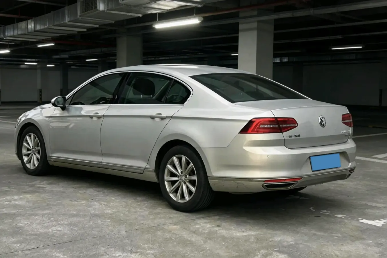 2019 Chevrolet Malibu XL 2.0T 241HP L4 9AT,autocango,china used car exporter,china ev exporter,chinese used car exporter,chinese used ev exporter