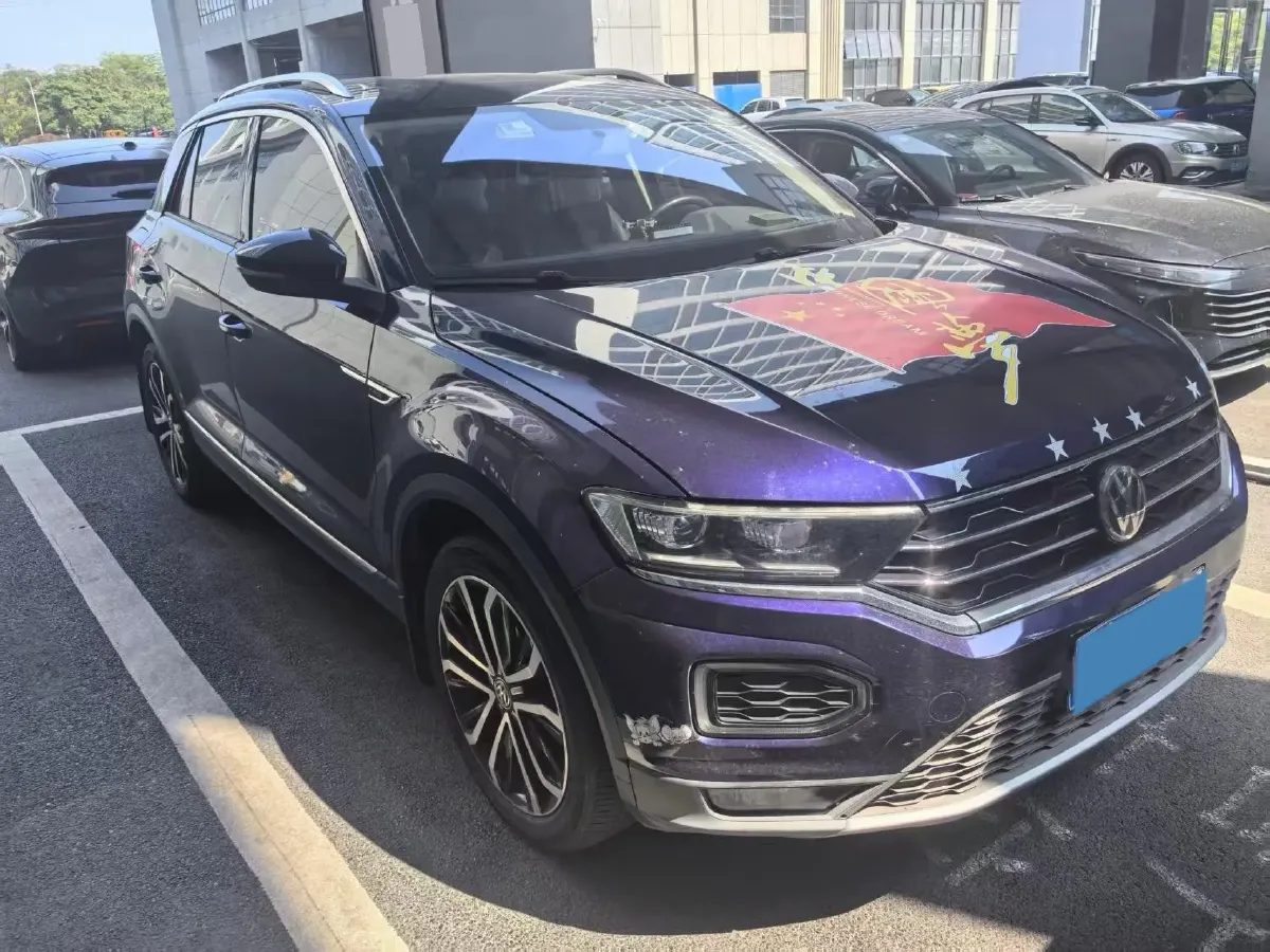 2021 Volkswagen T-Roc 1.4T 150HP L4 7DCT,autocango,china used car exporter,china ev exporter,chinese used car exporter,chinese used ev exporter