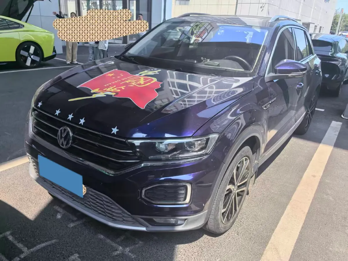 2021 Volkswagen T-Roc 1.4T 150HP L4 7DCT,autocango,china used car exporter,china ev exporter,chinese used car exporter,chinese used ev exporter