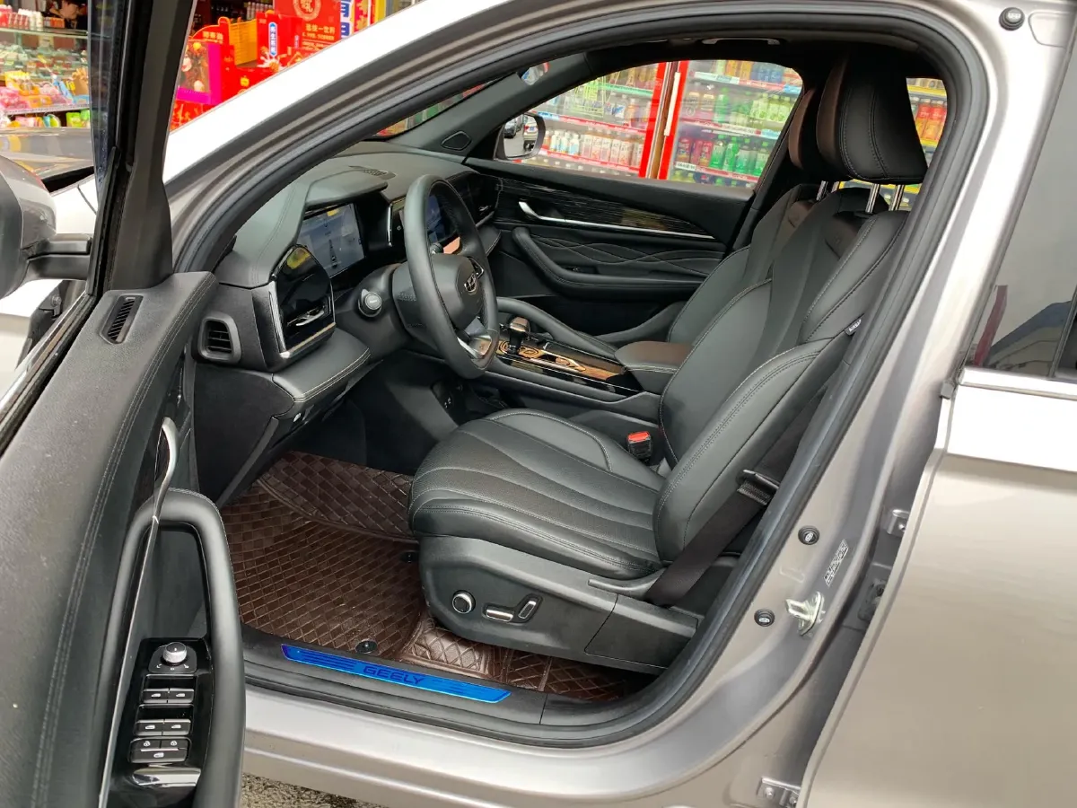 2024 Geely Monjaro 2.0T 218HP L4 7DCT,autocango,china used car exporter,china ev exporter,chinese used car exporter,chinese used ev exporter