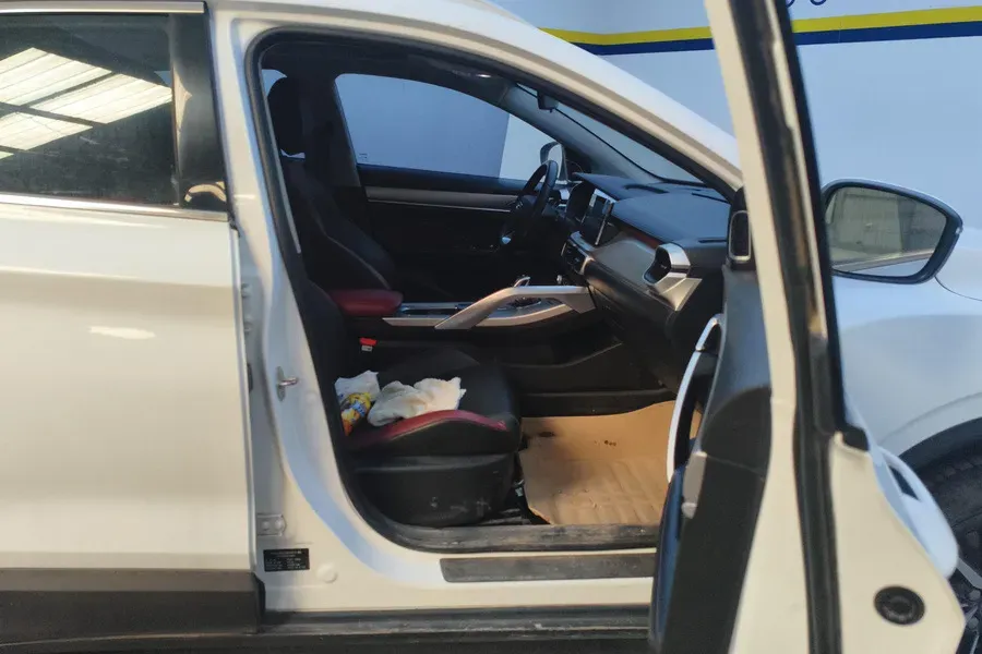 2020 Geely Coolray 1.4T 141HP L4 6DCT,autocango,china used car exporter,china ev exporter,chinese used car exporter,chinese used ev exporter